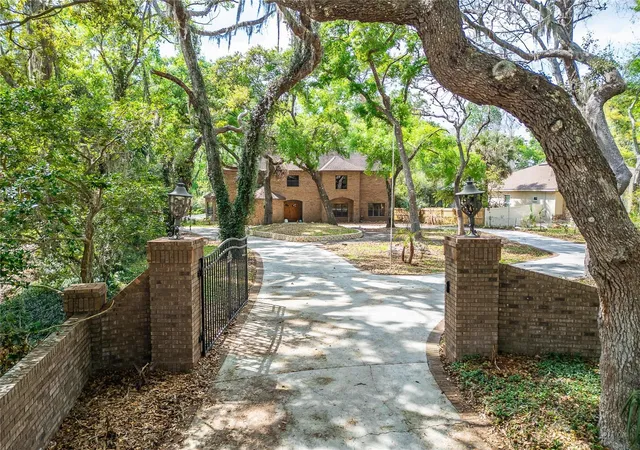 1st image of 902 River Rapids Ave, Brandon, FL 33511 | MLS# TB8491110
