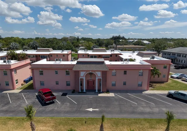 Homes for sale in South Pasadena, FL | 7001 Pl De La Paix #2A, South Pasadena, FL 33707 | MLS# A4687747