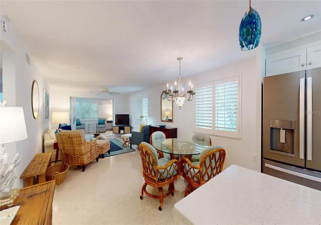 Homes for sale in Longboat Key, FL | 718 Spanish Dr N, Longboat Key, FL 34228 | MLS# A4687749