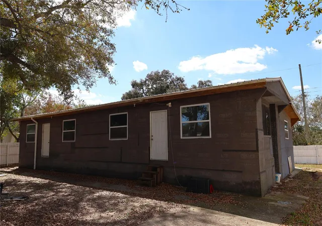 Photo 3 of Manufactured home for sale at 6991 Ash Dr, Cocoa, FL 32927 | MLS# O6394152 | Listing updated on 2026-10-01