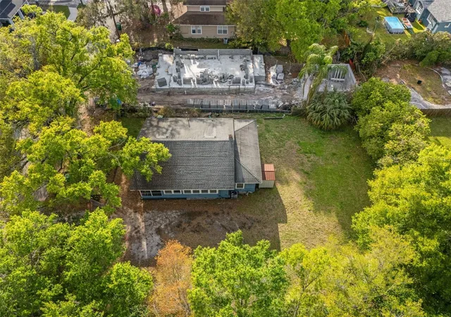 11th image of 303 W Jean St, Tampa, FL 33604 | MLS# TB8491126