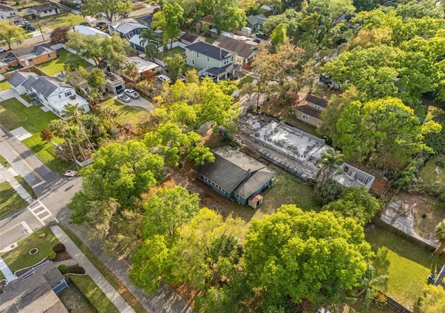 3rd image of 303 W Jean St, Tampa, FL 33604 | MLS# TB8491126