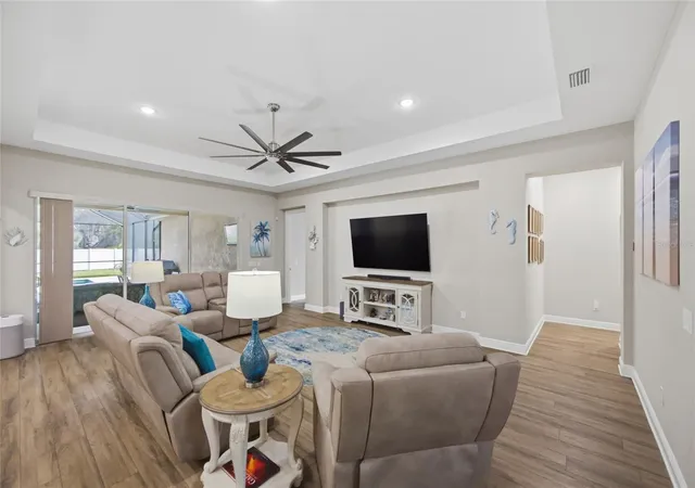 Photo 4 of Single family home for sale at 115 Brookover Ln, Brandon, FL 33511 | MLS# TB8491132 | Listing updated on 2026-10-22