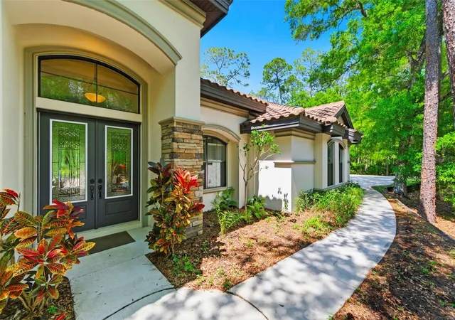 2nd image of 4120 Ridgemoor Dr, Palm Harbor, FL 34685 | MLS# TB8491190