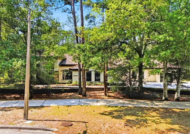 3rd image of 4120 Ridgemoor Dr, Palm Harbor, FL 34685 | MLS# TB8491190