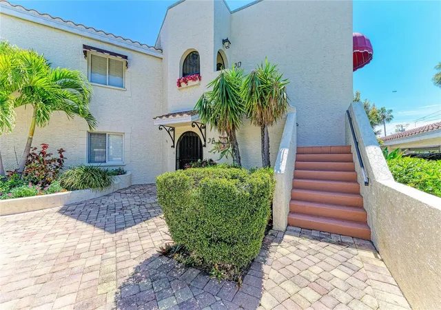 3rd image of 6101 34Th St W #3D, Bradenton, FL 34210 | MLS# A4687770