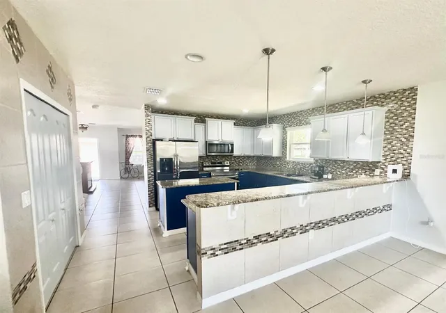 4th image of 1901 Nations Wy, Saint Cloud, FL 34769 | MLS# S5146631