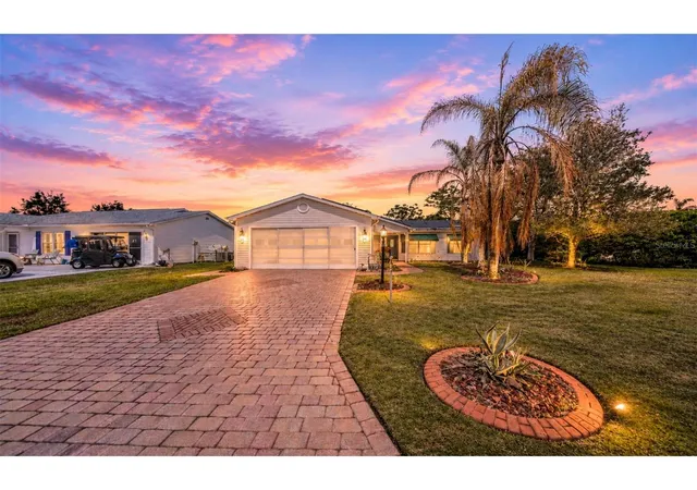 1st image of 1239 Chaparral Dr, Lady Lake, FL 32159 | MLS# O6394215