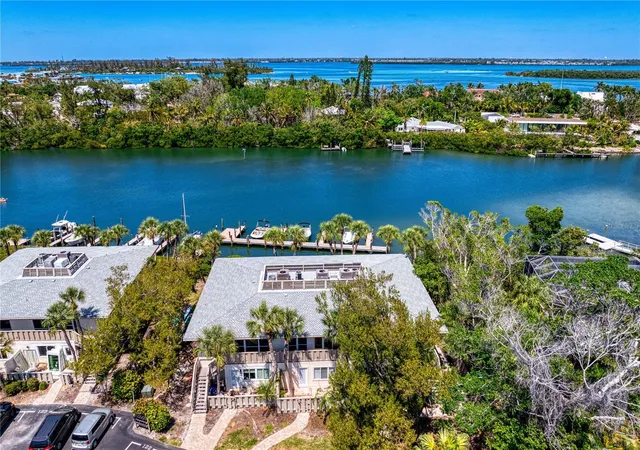 Homes for sale in Longboat Key, FL | 6700 Gulf Of Mexico Drive, Longboat Key, FL 34228 | Houzeo
