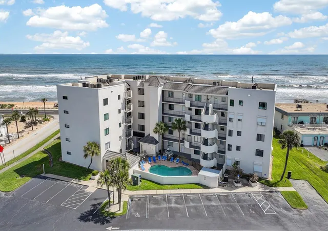 Photo 2 of Condo for sale at 2860 Ocean Shore Blvd #2060, Ormond Beach, FL 32176 | MLS# FC317271 | Listing updated on 2026-10-03