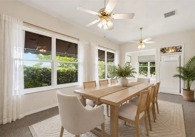 4th image of 1075 Motorcoach Dr, Polk City, FL 33868 | MLS# O6394259