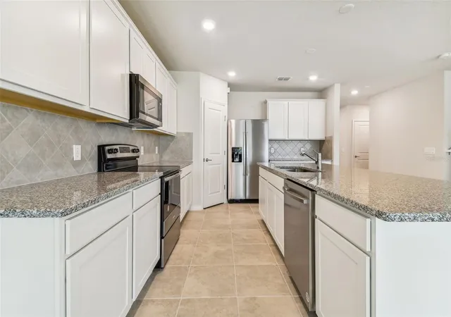 5th image of 6970 Depue Dr, Wesley Chapel, FL 33545 | MLS# TB8491300
