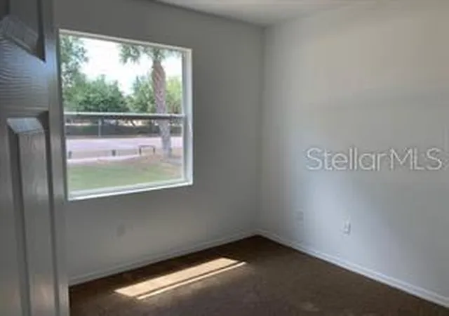 9th image of 3035 Brewster Rd, North Port, FL 34288 | MLS# A4687806