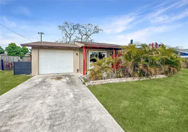 1st image of 934 Fundy Rd, Venice, FL 34293 | MLS# N6143630