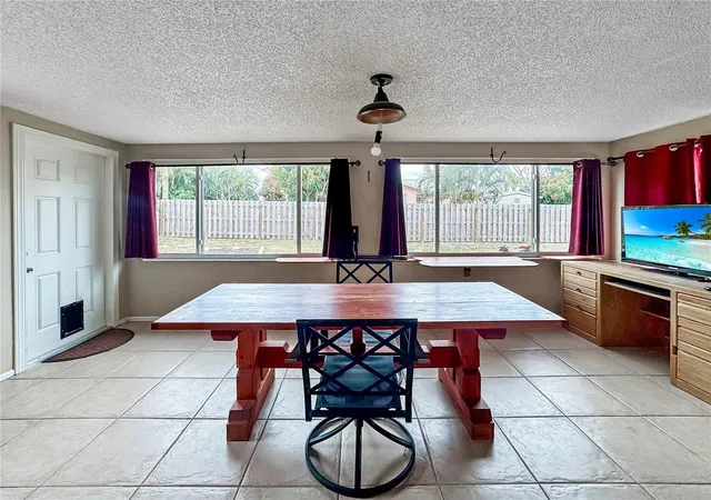 4th image of 934 Fundy Rd, Venice, FL 34293 | MLS# N6143630