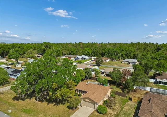Homes for sale in Grand Island, FL | 13635 Berkshire Ct, Grand Island, FL 32735 | MLS# TB8491339