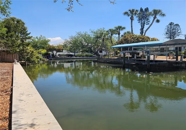 3rd image of 528 RALPH STREET, Siesta Key, FL 34242 | MLS# TB8491348