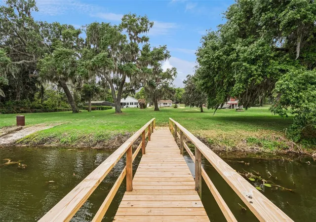 Photo 2 of Single family home for sale at 2316 N Griffin Dr, Leesburg, FL 34748 | MLS# G5110219 | Listing updated on 2026-09-22