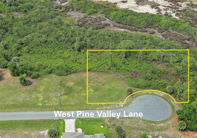 2nd image of 171 W Pine Valley Ln, Rotonda West, FL 33947 | MLS# D6146799