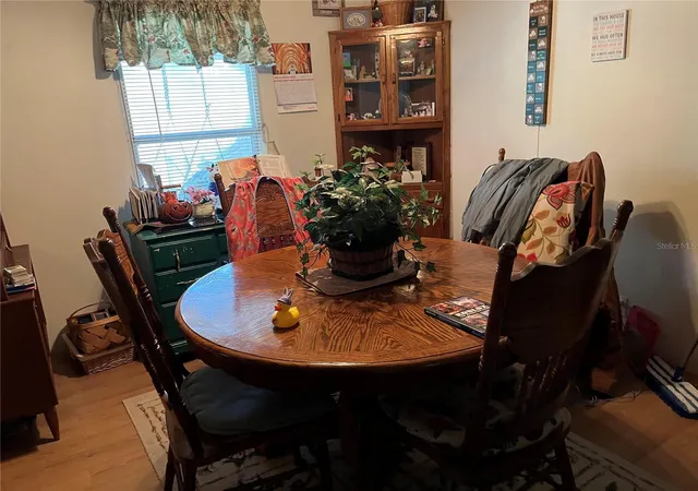 5th image of 12501 Sw Hwy 200, Dunnellon, FL 34432 | MLS# OM721658