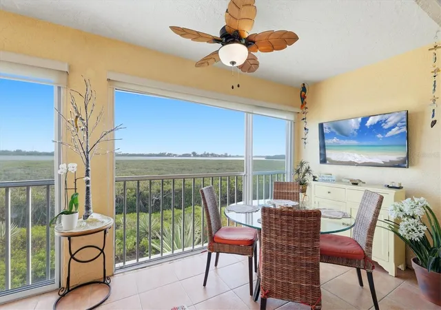 2nd image of 1323 Perico Point Cir #107, Bradenton, FL 34209 | MLS# A4687831