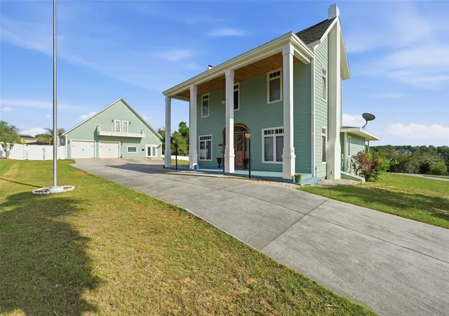 4th image of 835 Butch Cassidy Ln, Eustis, FL 32726 | MLS# G5110227