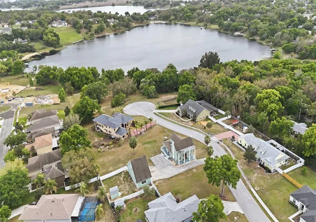 2nd image of 835 Butch Cassidy Ln, Eustis, FL 32726 | MLS# G5110227