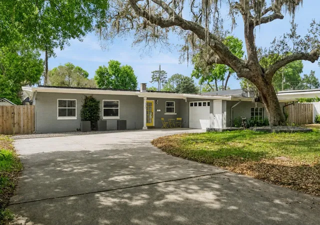 1st image of 1750 Pocahontas Path, Maitland, FL 32751 | MLS# O6394358