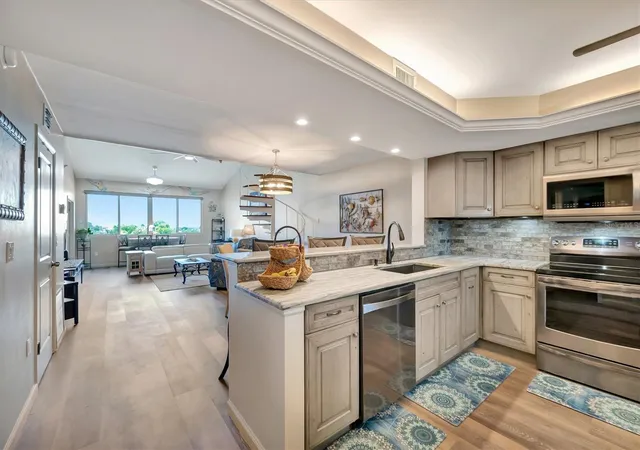 5th image of 9604 Cortez Rd W #436, Bradenton, FL 34210 | MLS# A4687846