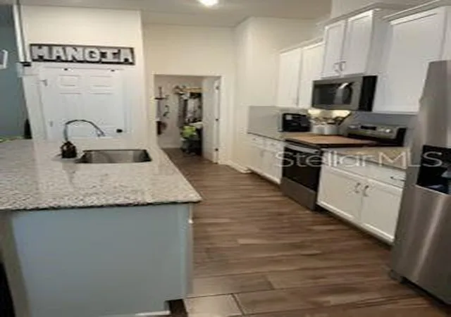 5th image of 8083 Guild Wy, Jacksonville, FL 32222 | MLS# TB8491468