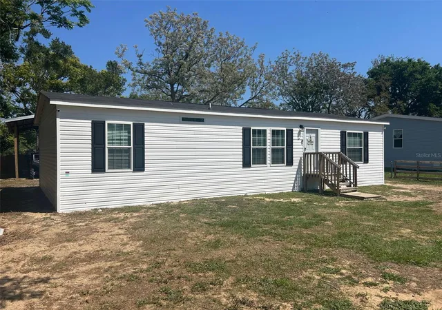 Homes for sale in Fruitland Park, FL | 4601 Oak St, Fruitland Park, FL 34731 | MLS# G5110230