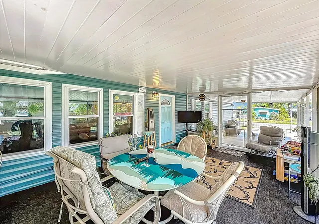 4th image of 2523 Karen Dr, Mount Dora, FL 32757 | MLS# G5110231
