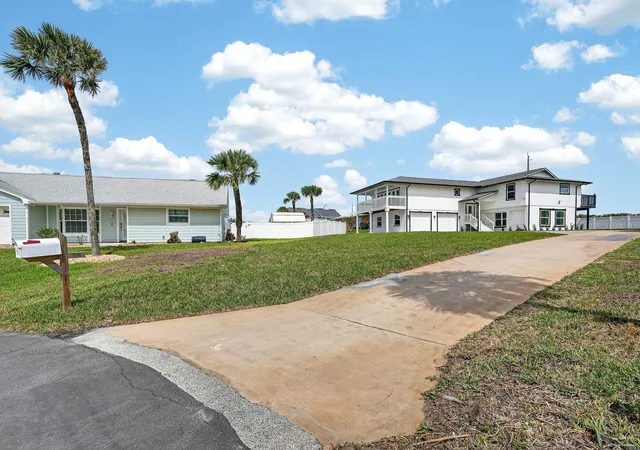3rd image of 7 Sea Watch Ter, Ormond Beach, FL 32176 | MLS# FC317291