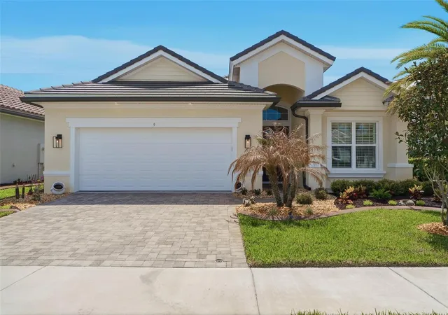 Photo 1 of Single family home for sale at 9 Del Palma Dr, Palm Coast, FL 32137 | MLS# FC317293 | Listing updated on 2026-10-01
