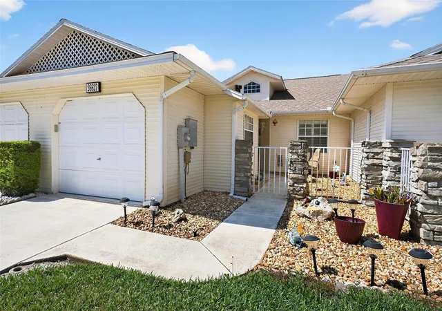 Photo 1 of Single family home for sale at 26627 Racquet Cir, Leesburg, FL 34748 | MLS# G5110237 | Listing updated on 2026-09-19