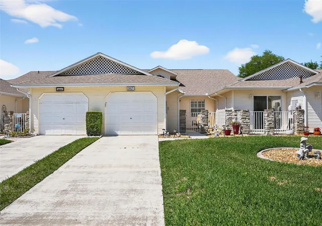 Photo 2 of Single family home for sale at 26627 Racquet Cir, Leesburg, FL 34748 | MLS# G5110237 | Listing updated on 2026-09-19