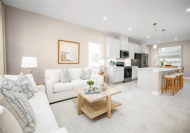 4th image of 614 Castlecroft Ln, Debary, FL 32713 | MLS# W7884315