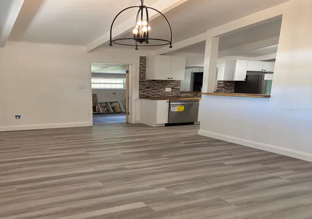 3rd image of 1337 Ne 31St Pl, Gainesville, FL 32609 | MLS# A4687871