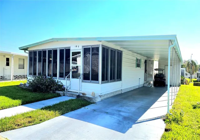 Photo 2 of Manufactured home for sale at 39820 Us Hwy 19 N #182, Tarpon Springs, FL 34689 | MLS# TB8491545 | Listing updated on 2026-09-12