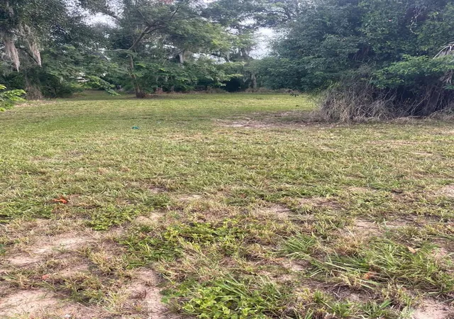 3rd image of 1000 W Montrose St, Clermont, FL 34711 | MLS# O6394452