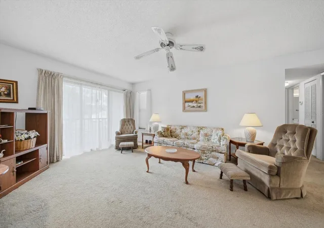 2nd image of 1441 Pine Glen Ln #E2, Tarpon Springs, FL 34688 | MLS# TB8491585