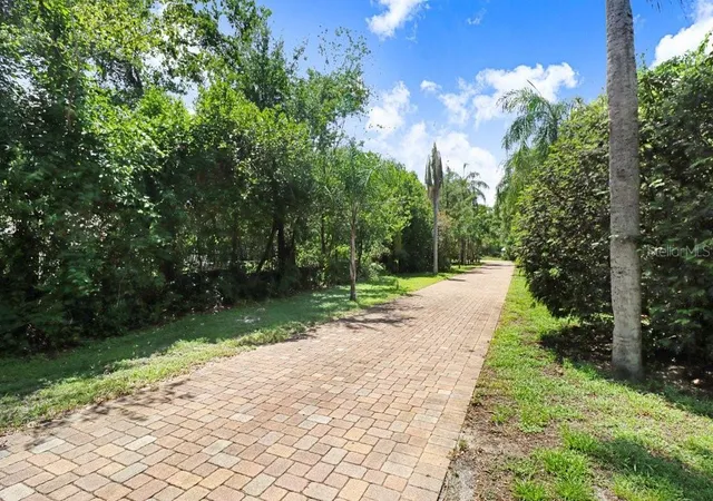 Photo 3 of Single family home for sale at 1350 Eckles Dr, Tampa, FL 33612 | MLS# TB8491587 | Listing updated on 2026-10-07
