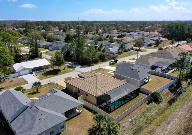 28th image of 60 Fenimore Ln, Palm Coast, FL 32137 | MLS# O6394482