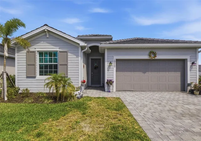 1st image of 19060 Cabernet Ct, Venice, FL 34293 | MLS# N6143637