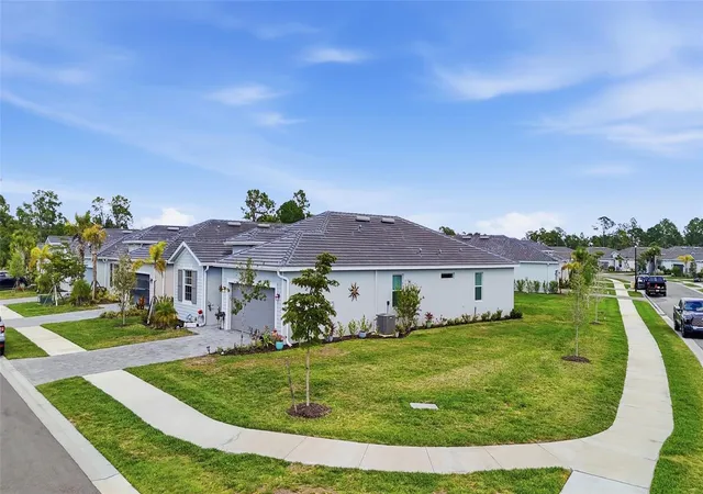 3rd image of 19060 Cabernet Ct, Venice, FL 34293 | MLS# N6143637
