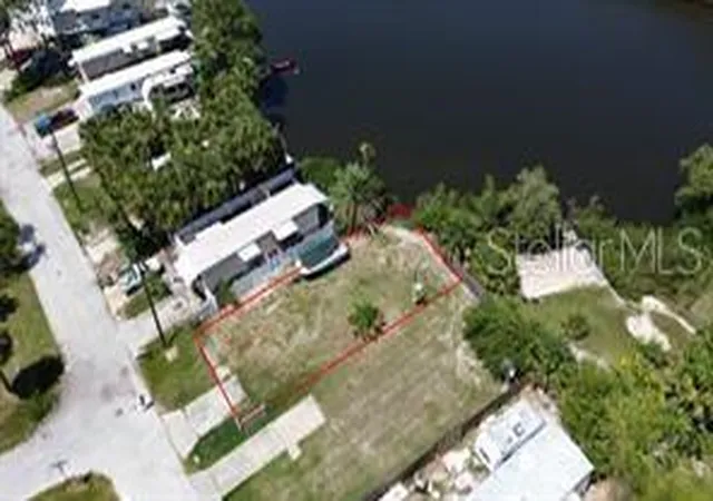 Photo 4 of Land for sale at 6981 Edgewater Dr, New Port Richey, FL 34652 | MLS# W7884329 | Listing updated on 2026-05-28