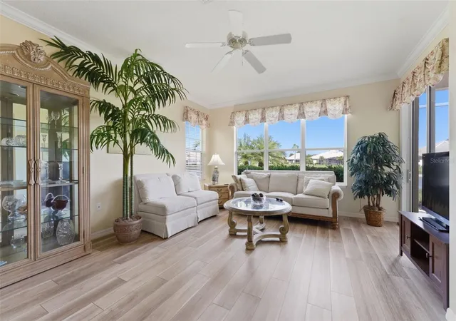 5th image of 4924 Whispering Oaks Dr, North Port, FL 34287 | MLS# A4687915