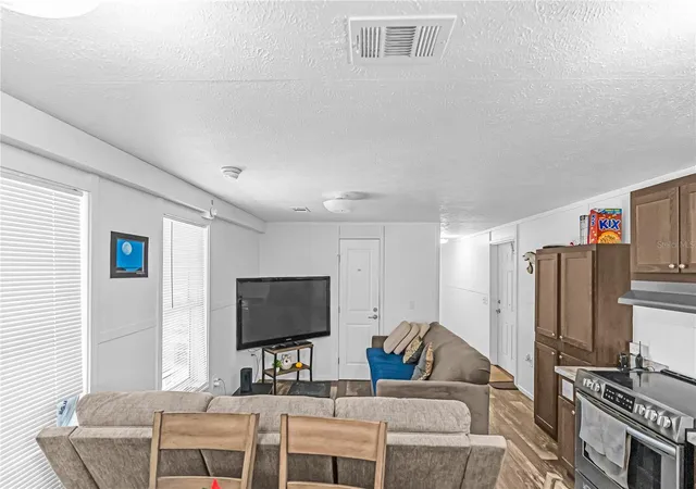 3rd image of 1321 Bluff Hammock Rd, Lorida, FL 33857 | MLS# C7524082