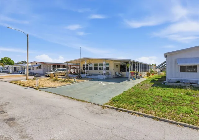3rd image of 7402 Cascade Dr, Hudson, FL 34667 | MLS# TB8491653