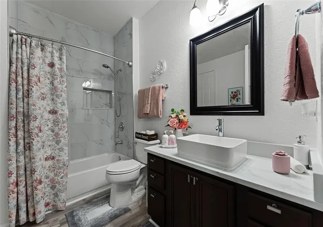 image of 3356 Robert Trent Jones Dr, ORLANDO, FL 32835